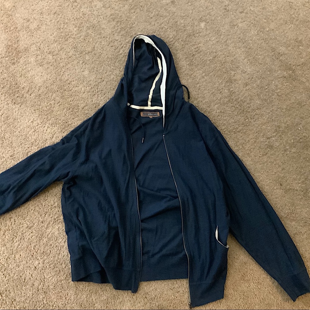 Light weight T-shirt type of jacket